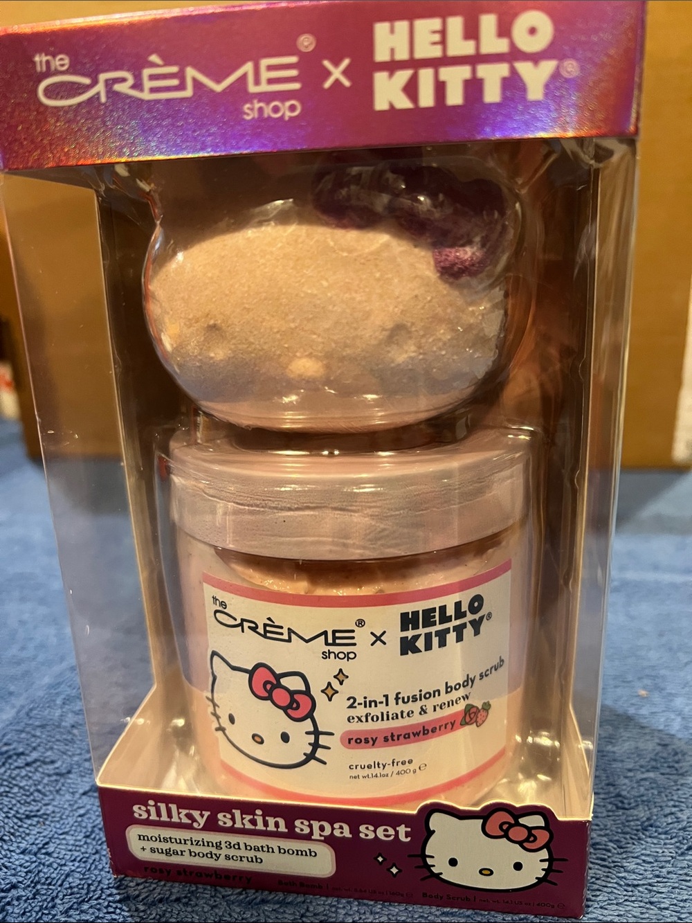 The Crème Shop x Hello Kitty Silky Skin Spa Set - rosy strawberry